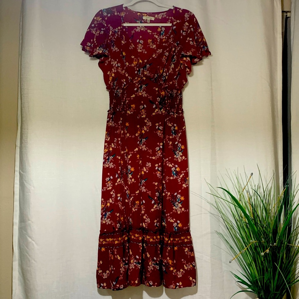 Max Studio, size medium, 3/4 length lightweight summer dress.